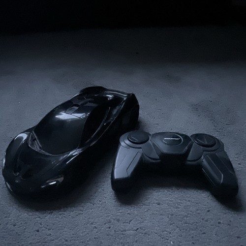 Mclaren black remote - p1,