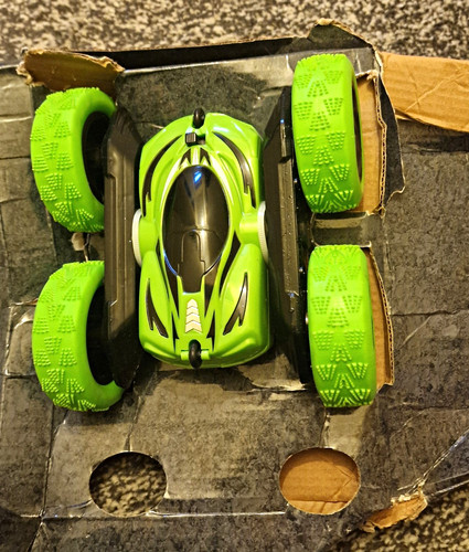 Green black remote - green,